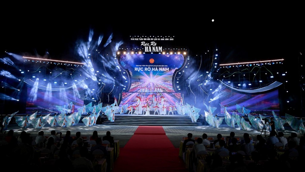 “Bản hòa tấu” nghệ thuật đỉnh cao mở màn Tuần lễ Văn hóa Du lịch Hà Nam 2025