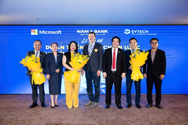  Nam A Bank đang cho thấy những bước tiến mạnh mẽ trong chiến lược phát triển bền vững dựa trên hai trụ cột chính là số hóa và xanh hóa.