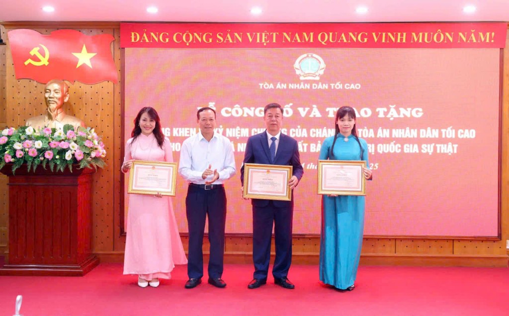 Nhà xuất bản Chính trị quốc gia Sự thật cần chú trọng tăng tính hấp dẫn đối với mỗi sản phẩm xuất bản