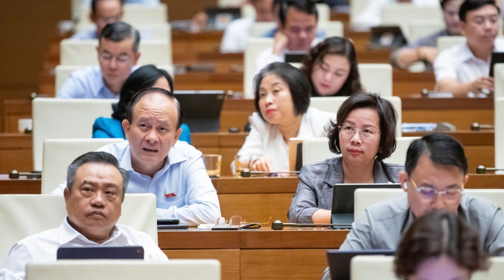 Bổ sung nguồn nhân lực cho xã, phường đảm đương nhiệm vụ mới