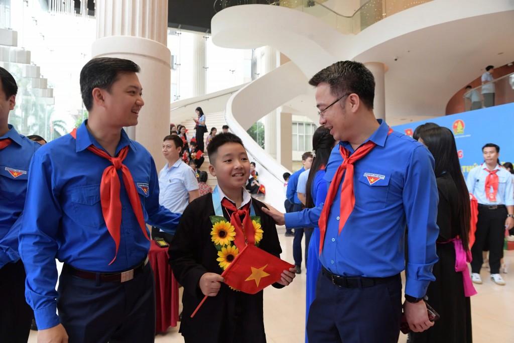 Chủ tịch nước Lương Cường chia vui tại Đại hội Cháu ngoan Bác Hồ