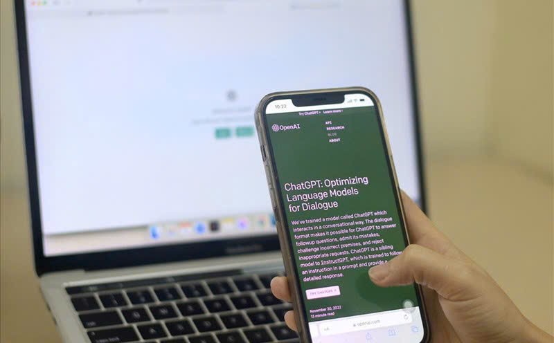 AI “tiếp sức” sỹ tử mùa thi