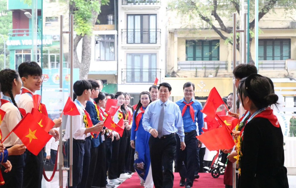 Chủ tịch nước Lương Cường chia vui tại Đại hội Cháu ngoan Bác Hồ