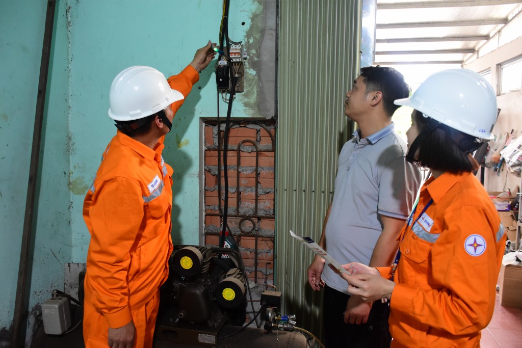 An toàn điện sau công tơ: Nhận thức đúng, hành động kịp thời
