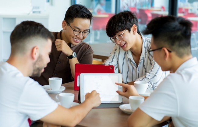 Việt Nam đang là “sân chơi” lớn cho marketer kỹ thuật số