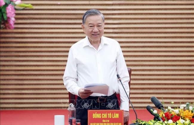 Tổng Bí thư Tô Lâm: Nghệ An phát huy vai trò trung tâm vùng Bắc Trung Bộ, phát triển năng động, bền vững