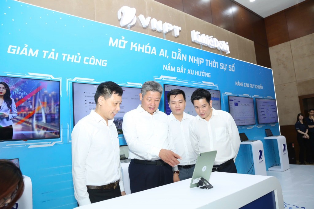 Ứng dụng trí tuệ nhân tạo trong quản lý toà soạn thông minh