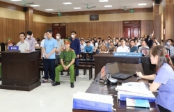 Thanh Hoá: Cựu Chủ tịch UBND huyện Quảng Xương và đồng phạm hầu tòa