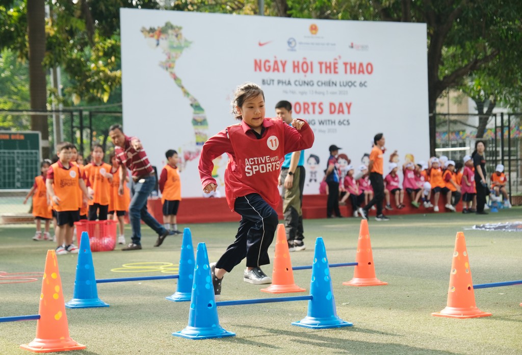 Lan tỏa tinh thần “Năng động cùng thể thao” tới hơn 7 triệu học sinh tiểu học Lan tỏa tinh thần “Năng động cùng thể thao” tới hơn 7 triệu học sinh tiểu học