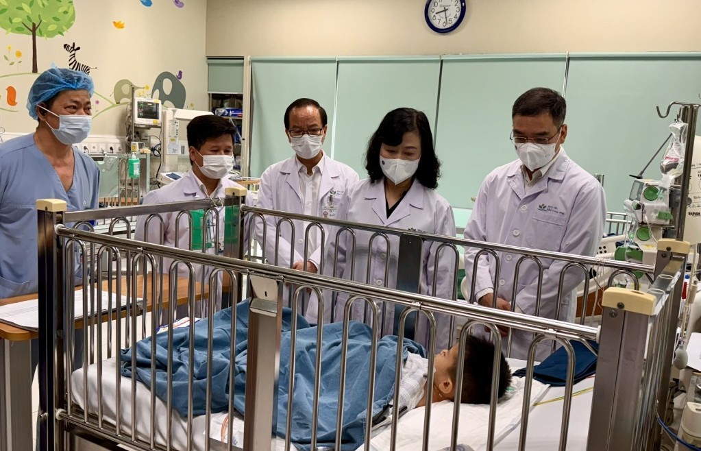 Bệnh nhi 4 tuổi đã ổn định sức khoẻ được xuất viện