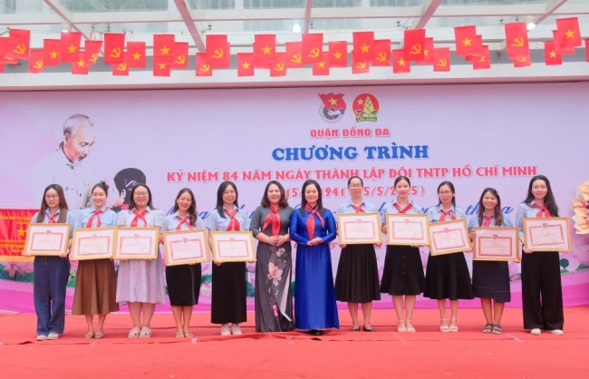 Thiếu nhi Đống Đa tự hào tiếp bước truyền thống Đội