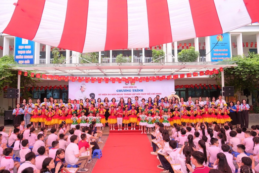 Thiếu nhi Đống Đa tự hào tiếp bước truyền thống Đội Thiếu nhi Đống Đa tự hào tiếp bước truyền thống Đội