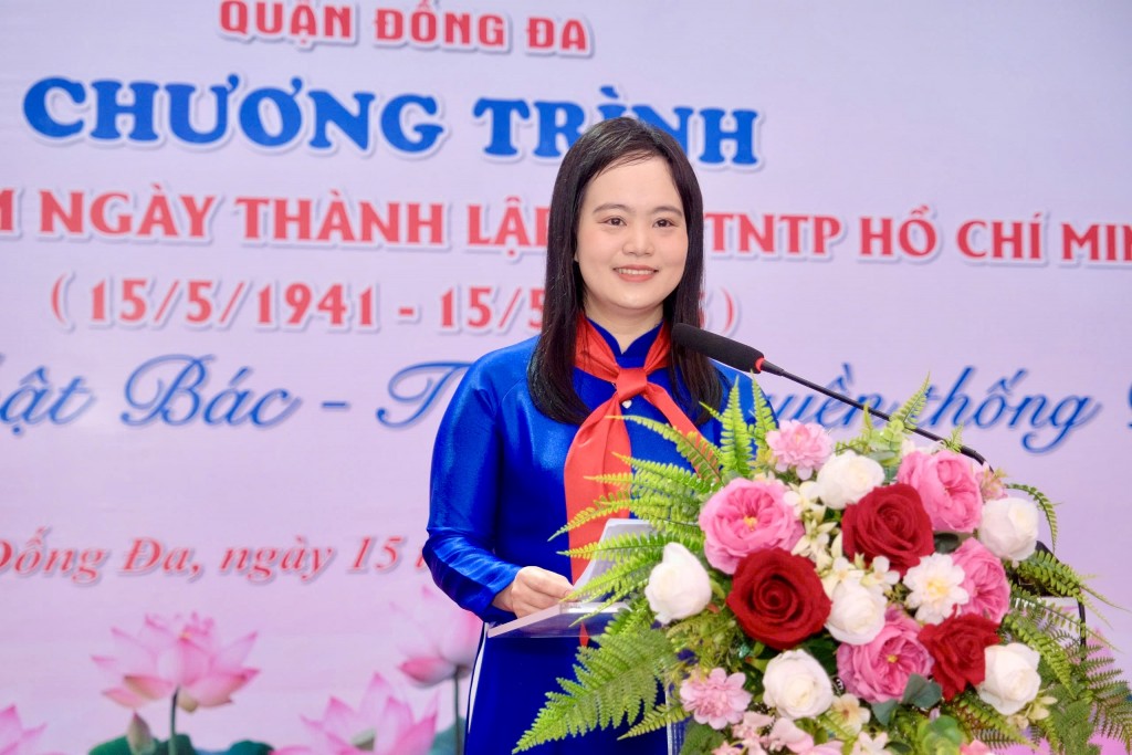 Đồng chí Nguyễn Thị Thanh Tâm - Ủy viên BCH Thành đoàn, Bí thư Quận đoàn Đống Đa, Chủ tịch Hội Đồng đội quận Đống Đa ôn lại truyền thống lịch sử 84 năm của Đội TNTP Hồ Chí Minh Đồng chí Nguyễn Thị Thanh Tâm - Ủy viên BCH Thành đoàn, Bí thư Quận đoàn Đống Đa, Chủ tịch Hội Đồng đội quận Đống Đa ôn lại truyền thống lịch sử 84 năm của Đội TNTP Hồ Chí Minh