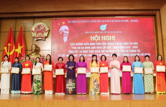 Biểu dương 36 tập thể, cá nhân tiêu biểu làm theo lời Bác