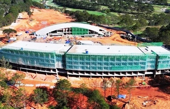 Kỷ luật cán bộ liên quan đến dự án ở sân golf Đồi Cù