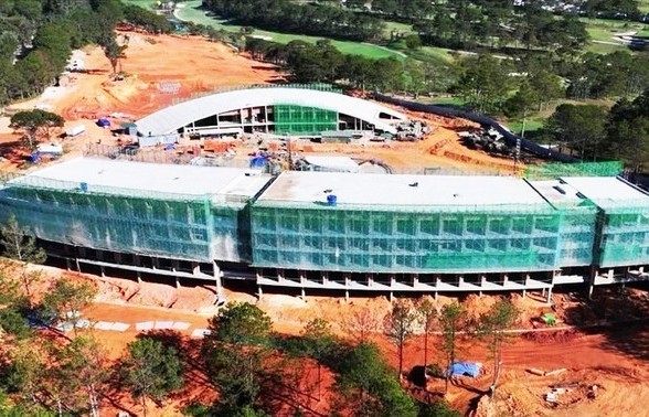 Kỷ luật cán bộ liên quan đến dự án ở sân golf Đồi Cù