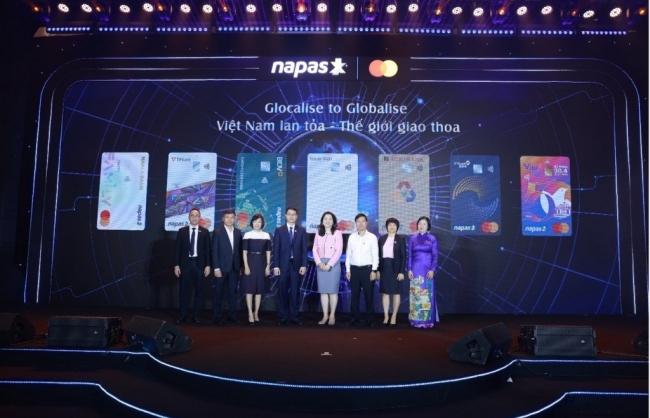 Ra mắt Thẻ đồng thương hiệu đầu tiên giữa NAPAS, Mastercard và các ngân hàng tại Việt Nam