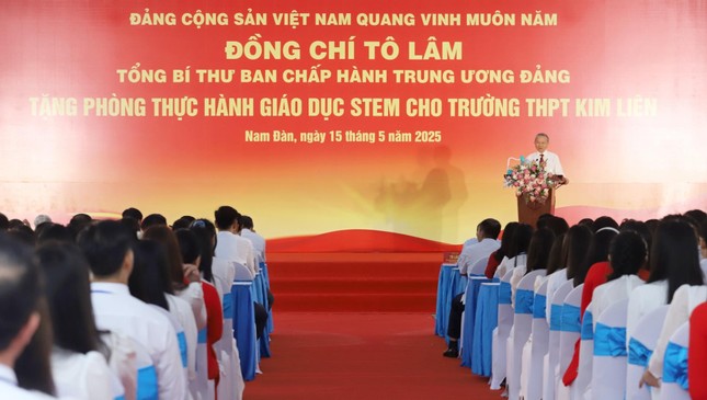 Tổng B&iacute; thư T&ocirc; L&acirc;m: L&agrave;m chủ khoa học, c&ocirc;ng nghệ trong kỷ nguy&ecirc;n vươn m&igrave;nh ảnh 1