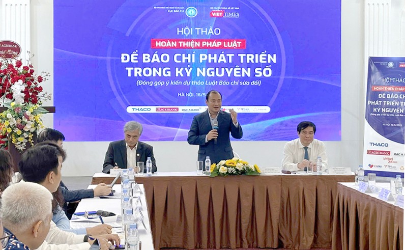 ồng chí Lê Hải Bình, Ủy viên dự khuyết Trung ương Đảng, Thứ trưởng Thường trực Bộ VHTTDL phát biểu tại hội thảo (Ảnh: Duy Hiển)