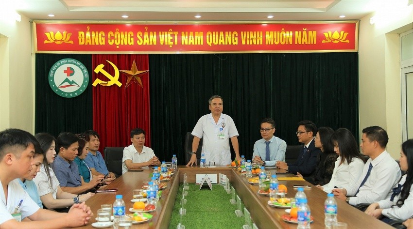 ThS. BSCKII Phạm Hữu Thường - Giám đốc Bệnh viện phát biểu tại buổi lễ