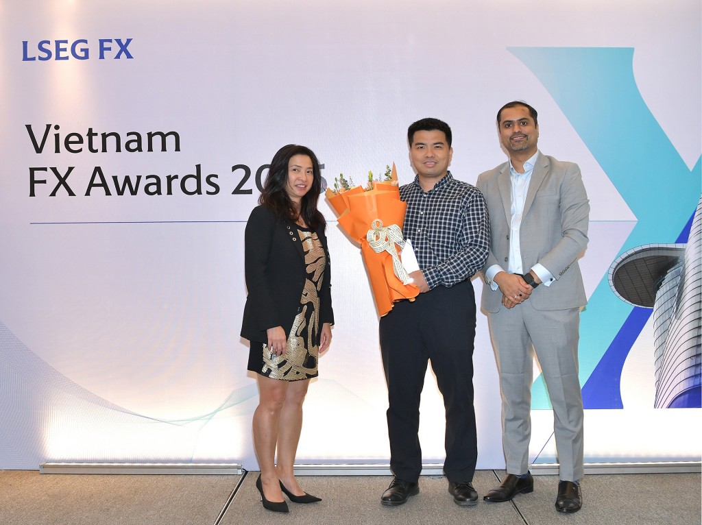 PVcomBank được vinh danh tại sự kiện LSEG Vietnam FX Awards 2025, khẳng định năng lực trên thị trường ngoại hối