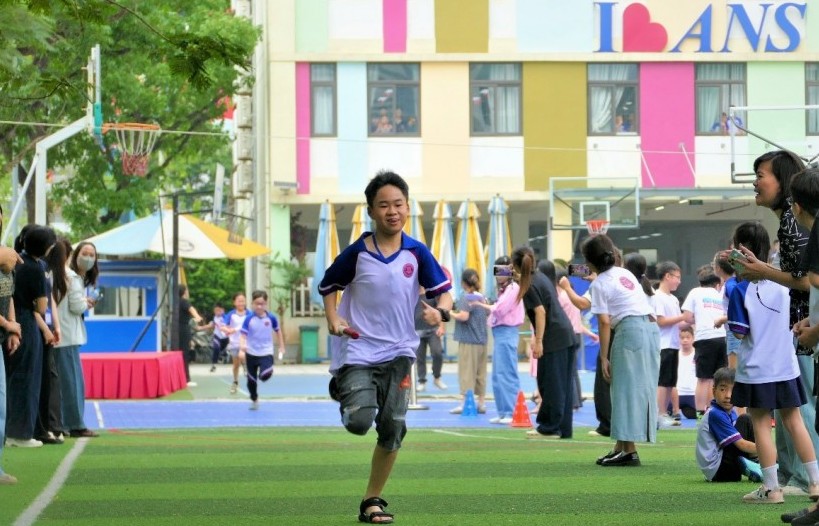 Trang bị môi trường giáo dục phong phú cho học sinh phát triển toàn diện