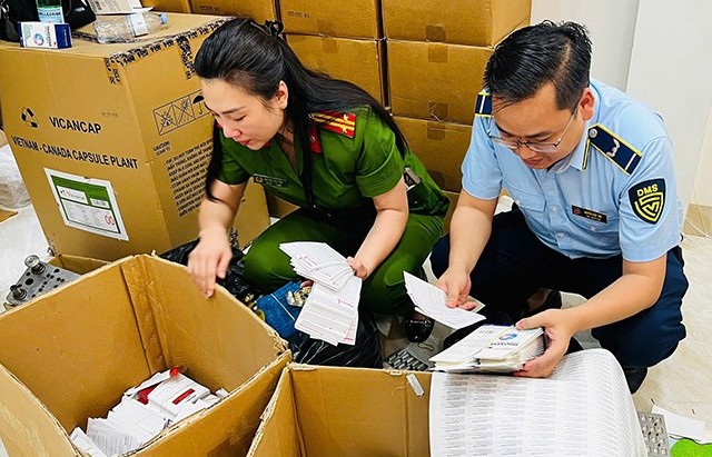 Liên tục triệt phá đường dây sản xuất, buôn bán thực phẩm “bẩn”