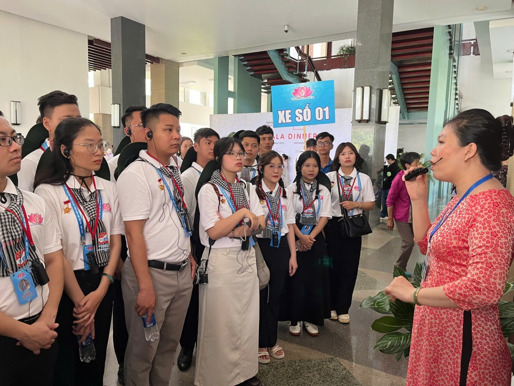 Loạt hoạt động về nguồn của thanh niên tiên tiến làm theo lời Bác