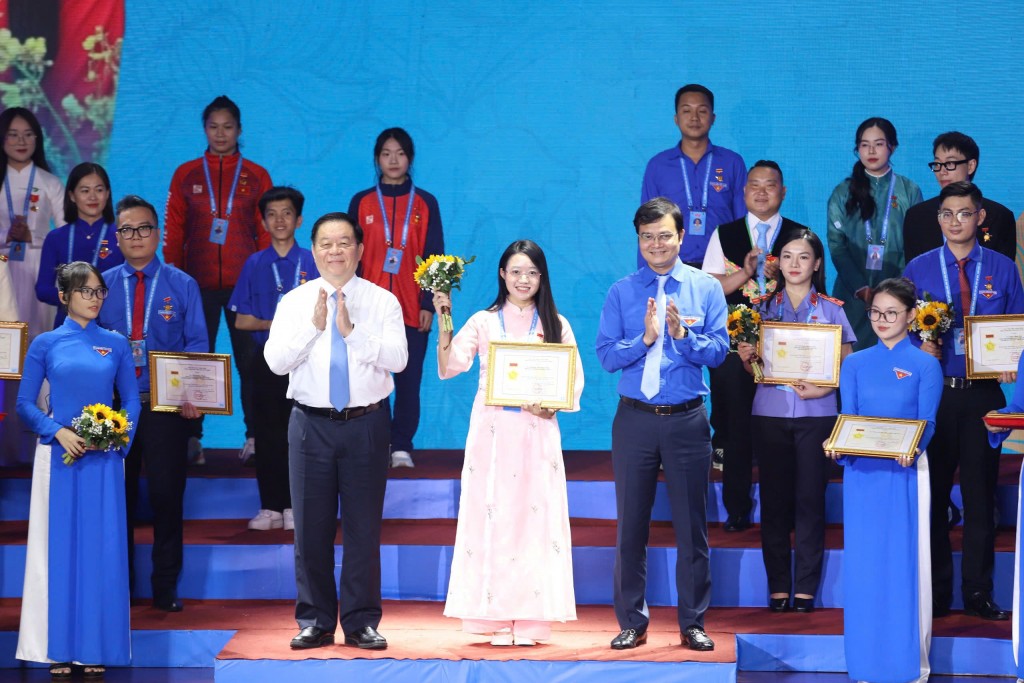Đồng chí Nguyễn Trọng Nghĩa