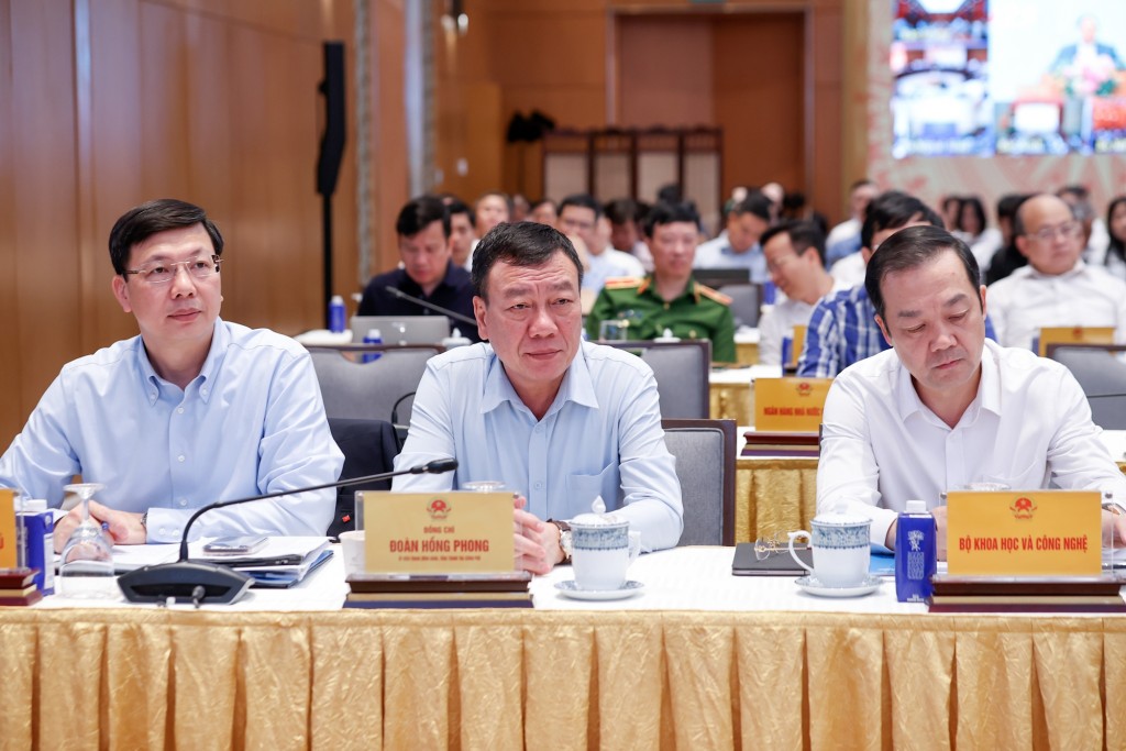 Lãnh đạo các bộ, ngành dự phiên họp - Ảnh: VGP/Nhật Bắc