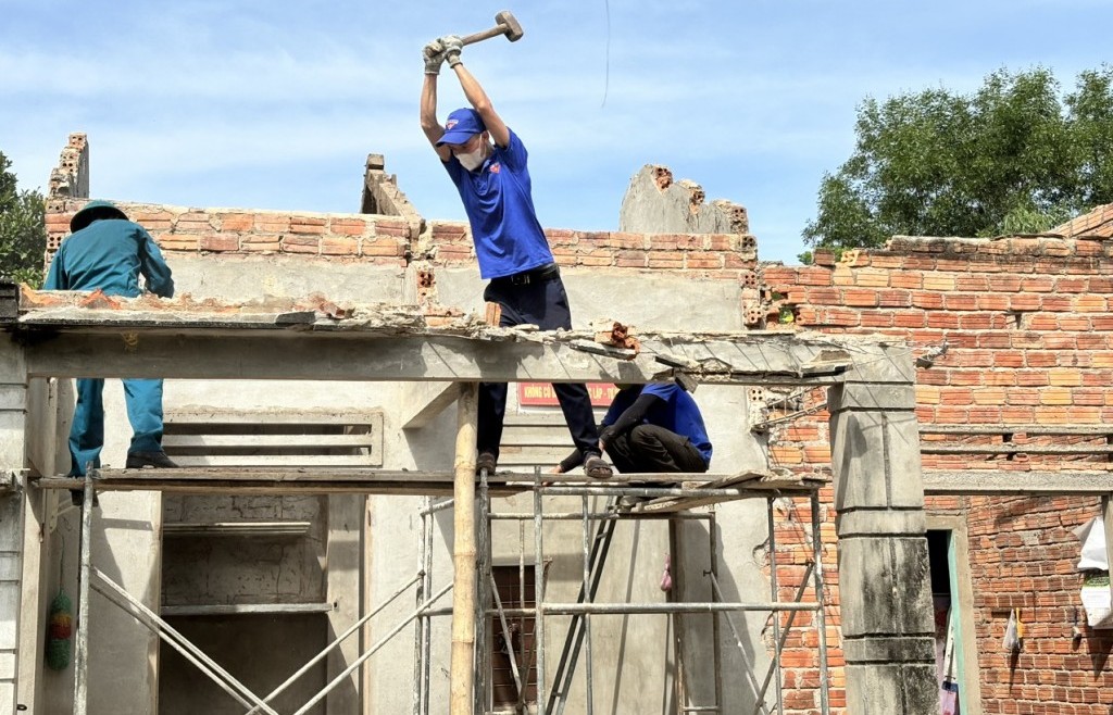 Quyết tâm hoàn thành cơ bản mục tiêu xóa nhà tạm, nhà dột nát trước ngày 31/10/2025