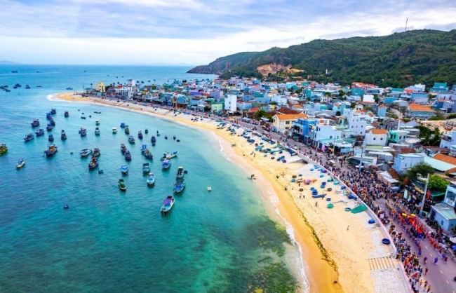 Xã Nhơn Hải đạt chuẩn Nông thôn mới kiểu mẫu đầu tiên của Bình Định