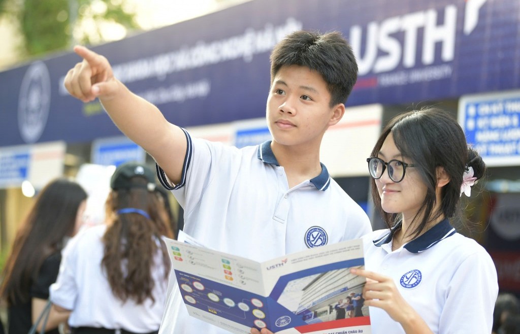 Gần 5.000 học sinh, phụ huynh trải nghiệm nhiều hoạt động hấp dẫn