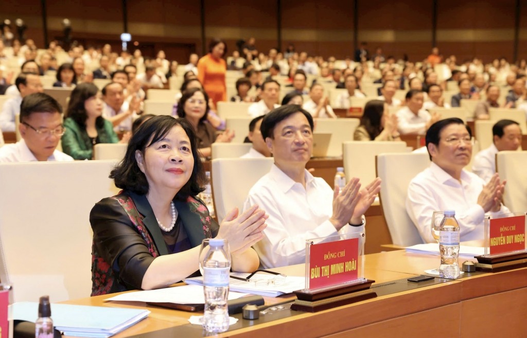 Cán bộ, đảng viên Thủ đô nghe triển khai 2 nghị quyết quan trọng