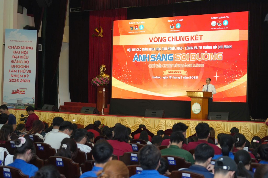 Giáo dục lý tưởng cách mạng, khơi dậy niềm tự hào cho sinh viên