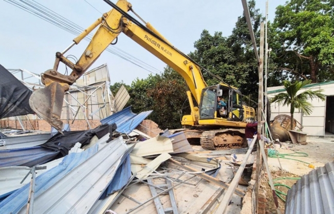 Bài 3: Nhiệm vụ cấp bách, không thể lơ là