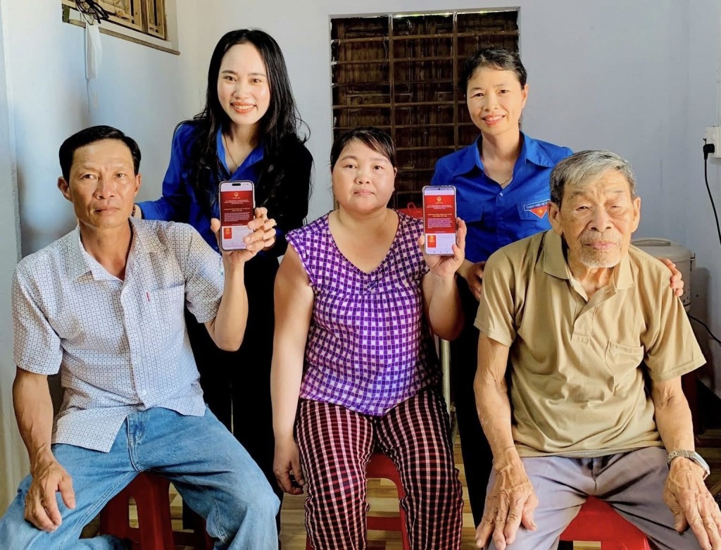 Mọi công dân thực hiện quyền và nghĩa vụ tham gia đóng góp ý kiến, chung tay xây dựng bản Hiến pháp toàn diện, phù hợp yêu cầu phát triển đất nước 