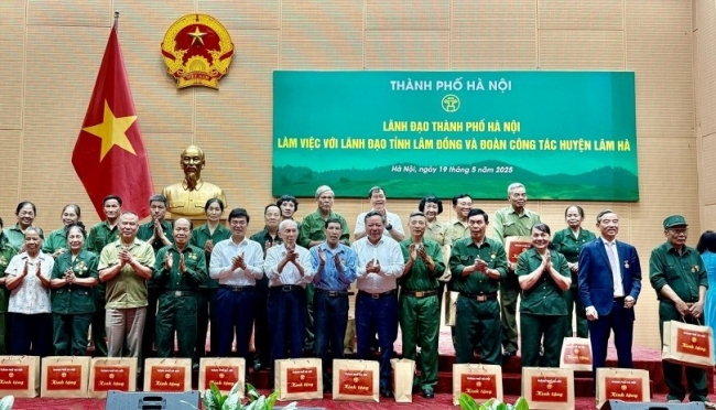 Hà Nội - Lâm Đồng phát huy truyền thống gắn bó, phát triển bản sắc văn hóa