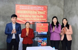 Hà Nội hỗ trợ 95 nhà Đại đoàn kết cho hộ nghèo 10 huyện