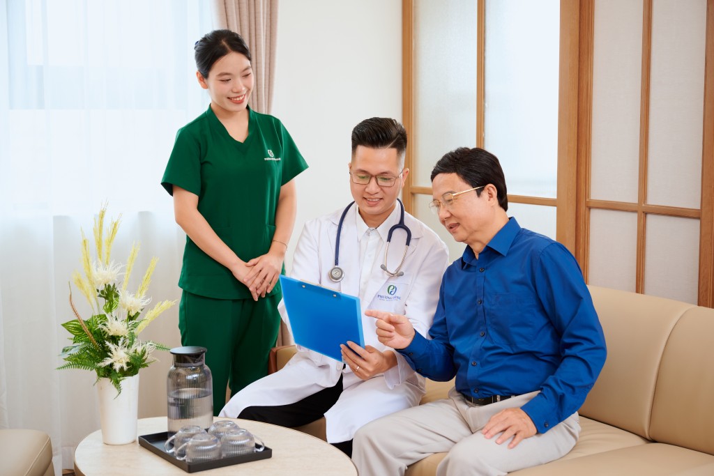 Không chỉ ứng dụng tinh hoa y học cổ truyền, Phương Đông còn kết hợp linh hoạt với y học hiện đại và không gian nghỉ dưỡng sang trọng, tạo nên giải pháp điều trị toàn diện - hiệu quả
