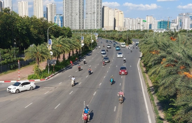 Hà Nội ngày nắng, có nơi nắng nóng, chiều có thể có dông