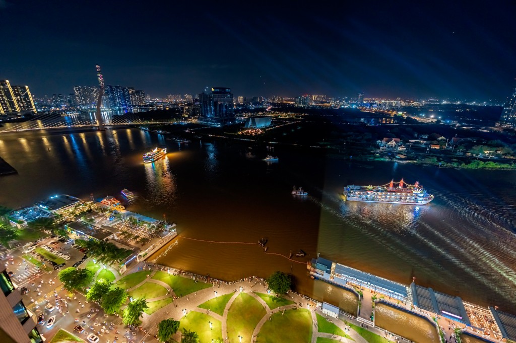 Tour du lịch đêm trên sông Sài Gòn đang được thử nghiệm