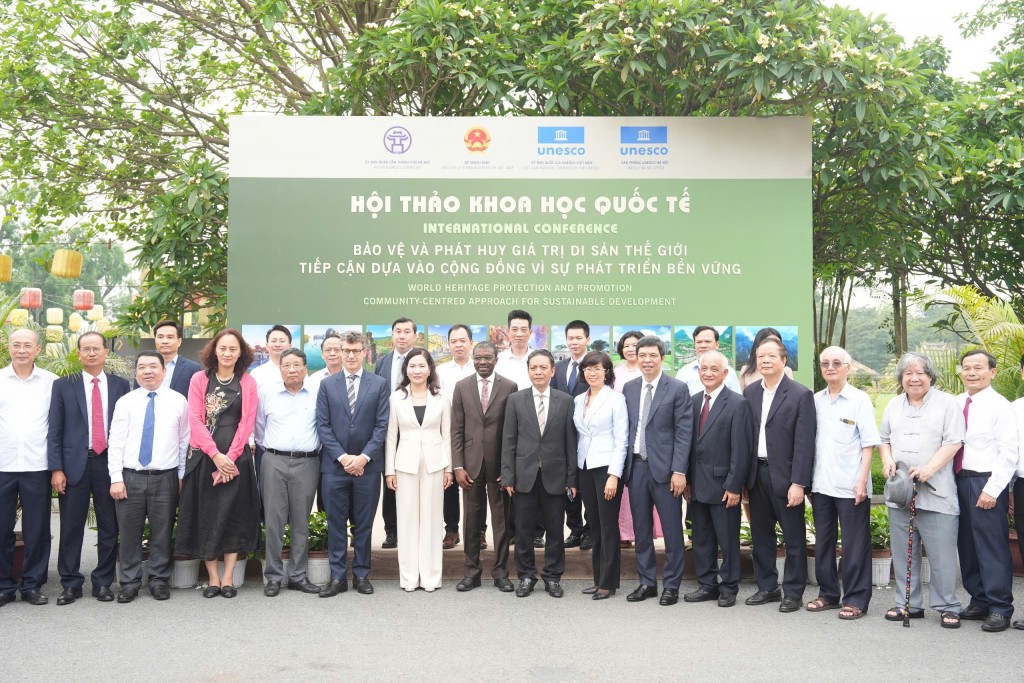 Hội thảo có sự sự tham dự của đông đảo các nhà lãnh đạo, quản lý, các chuyên gia, các nhà khoa học và đại diện cộng đồng