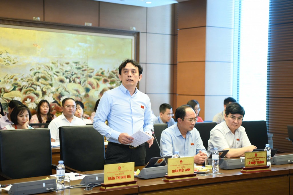 Cơ chế mở cần đi kèm với cơ chế giám sát