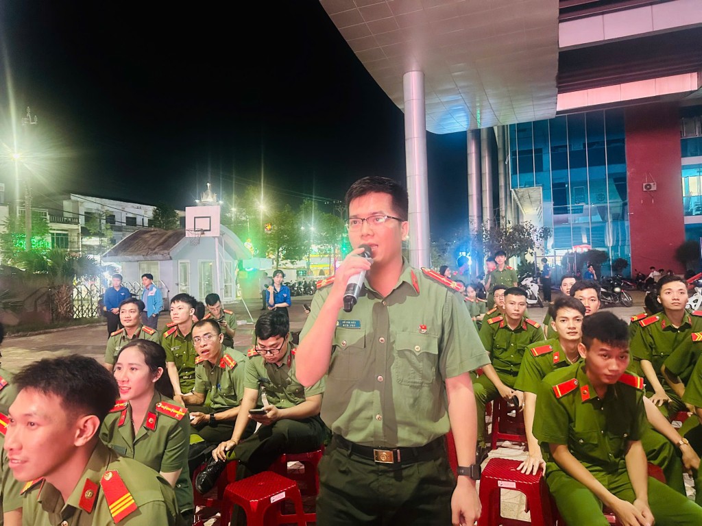 Chương trình ý nghĩa giúp đoàn viên, thanh niên hiểu rõ hơn về truyền thống vẻ vang của lực lượng Công an.