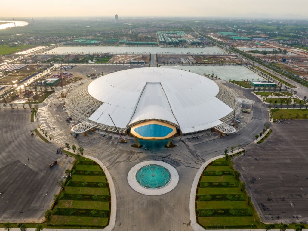 Vingroup sẽ lập “kỷ lục của kỷ lục” khi hoàn thành Trung tâm Triển lãm Top 10 thế giới chỉ trong 10,5 tháng