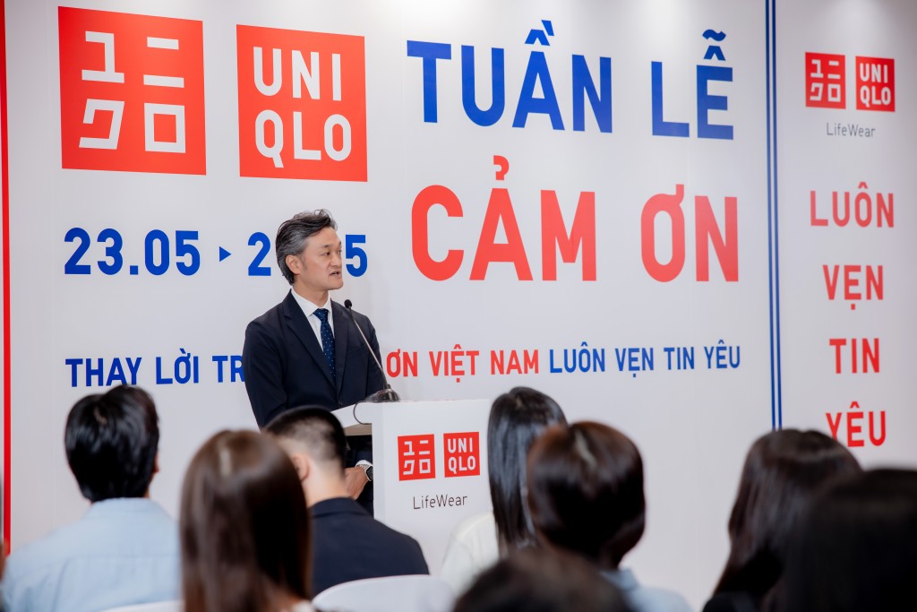 Ông Akiyama Naoki, Tổng Giám đốc UNIQLO Việt Nam Ông Akiyama Naoki, Tổng Giám đốc UNIQLO Việt Nam