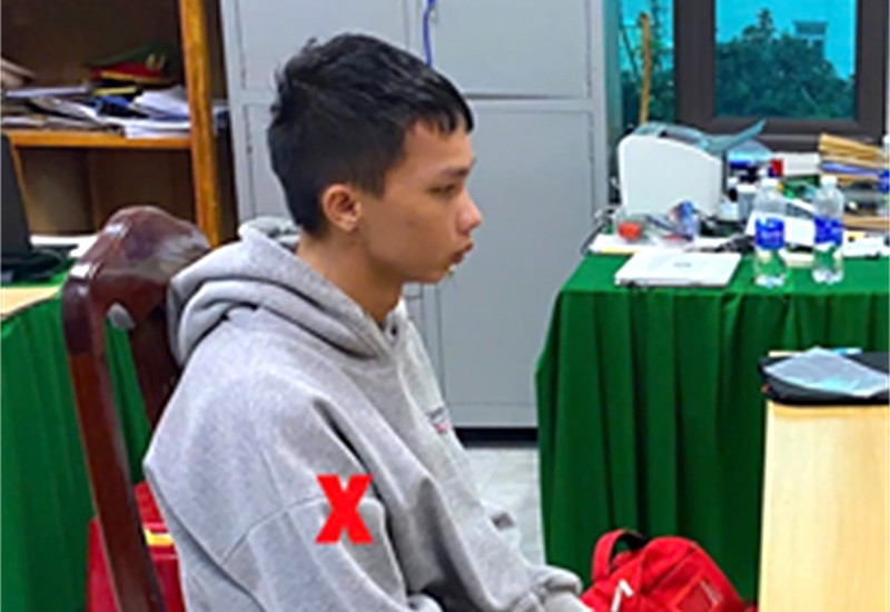 Đối tượng Nguyễn Duy Quang tại cơ quan Công an