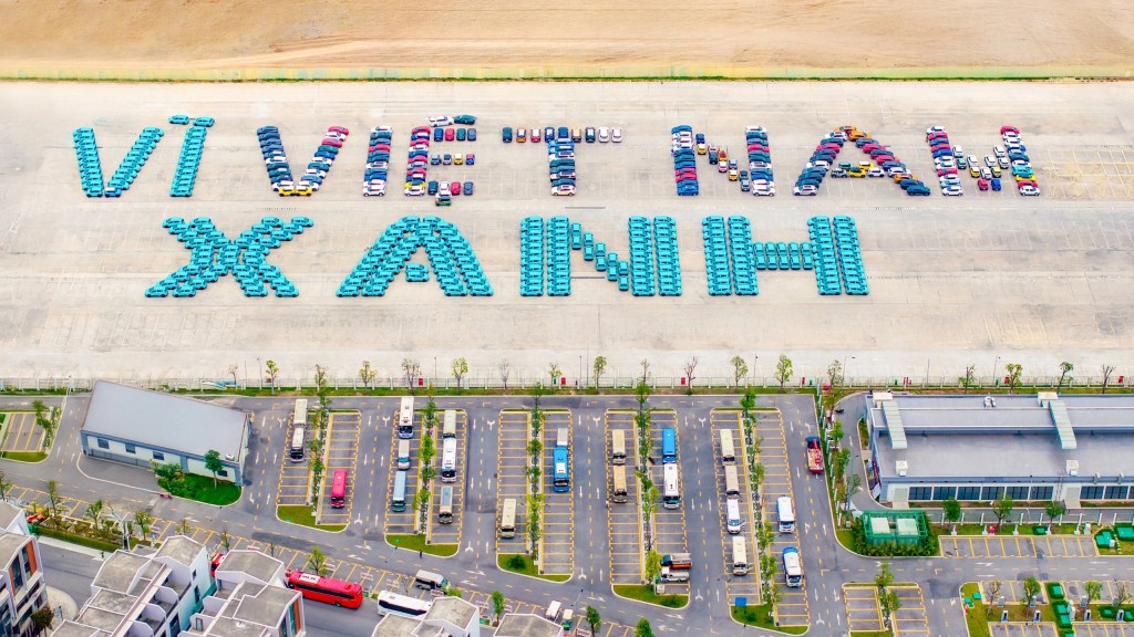 “Mãnh liệt Tinh thần Việt Nam - Vì tương lai xanh 3” là sự tiếp nối hành trình tràn đầy cảm hứng của chuỗi chiến dịch “Mãnh liệt Tinh thần Việt Nam”