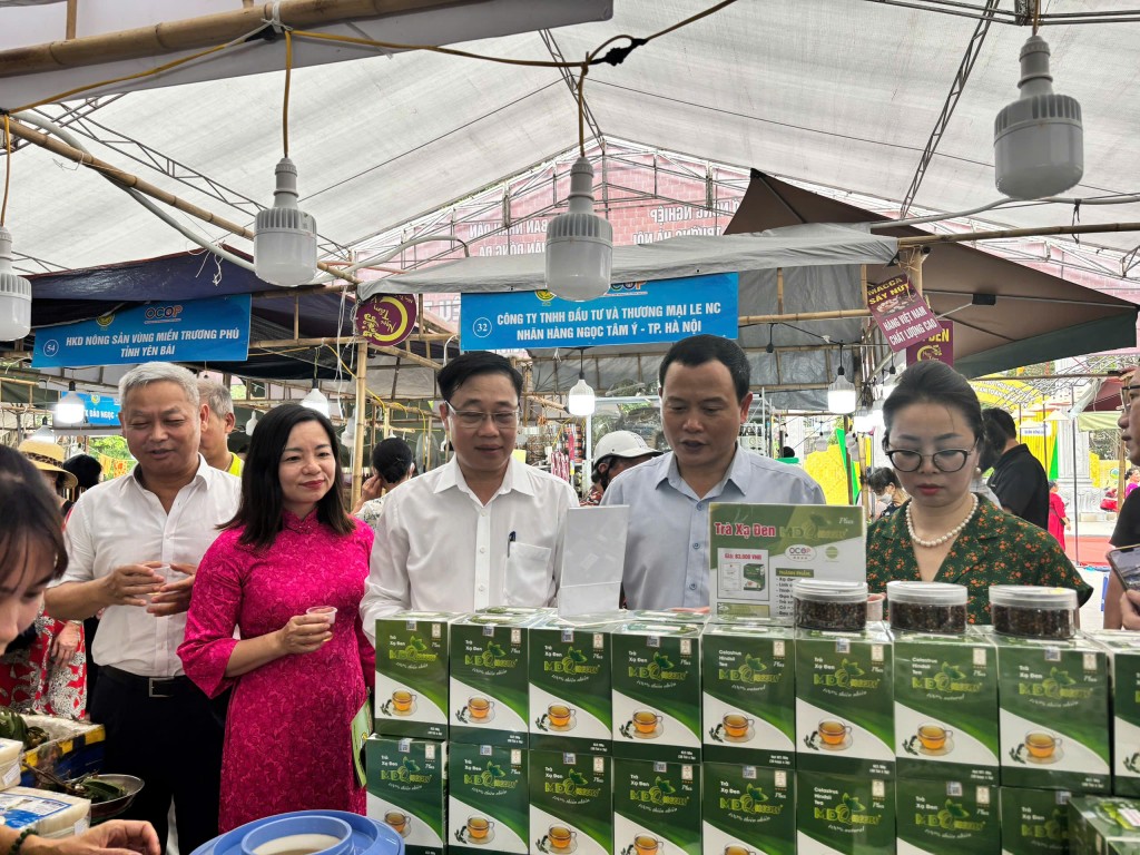 500 sản phẩm OCOP đến tuần tiêu thụ sản phẩm nông sản an toàn 500 sản phẩm OCOP đến tuần tiêu thụ sản phẩm nông sản an toàn
